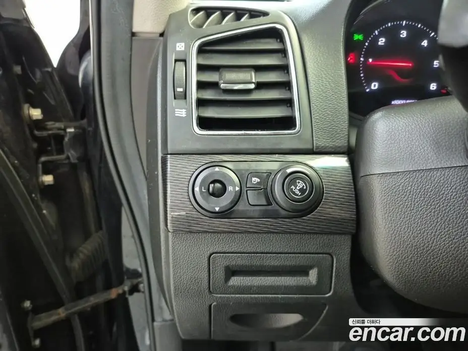 Chevrolet Captiva 2015 2.0 автомат (гидро), фото 18