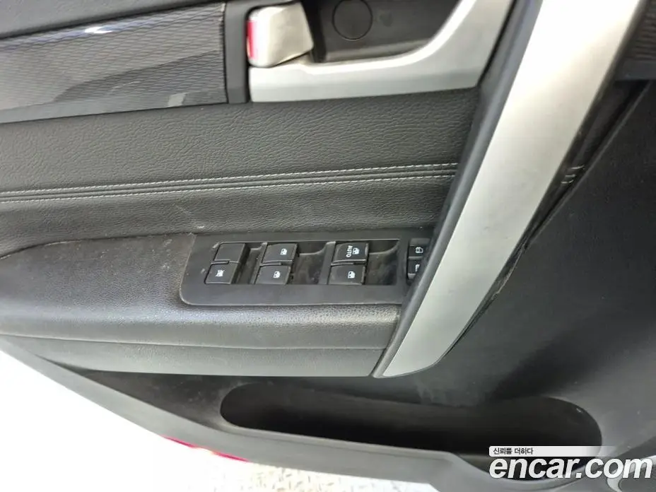 Chevrolet Captiva 2015 2.0 автомат (гидро), фото 19