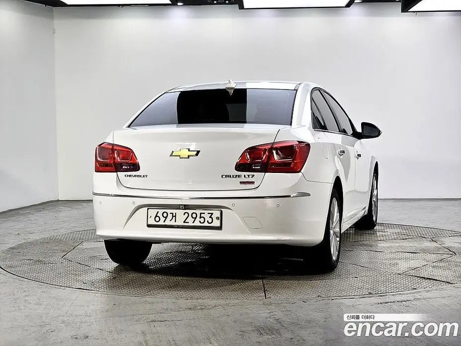 Chevrolet Cruze 2015 1.4 автомат (гидро), фото 3 Chevrolet Cruze 2015 1.4 автомат (гидро), фото 3