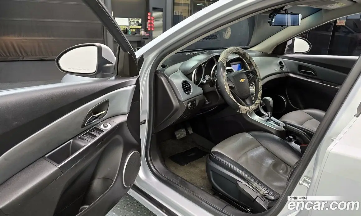 Chevrolet Lacetti 2010 1.8 автомат (гидро), фото 11