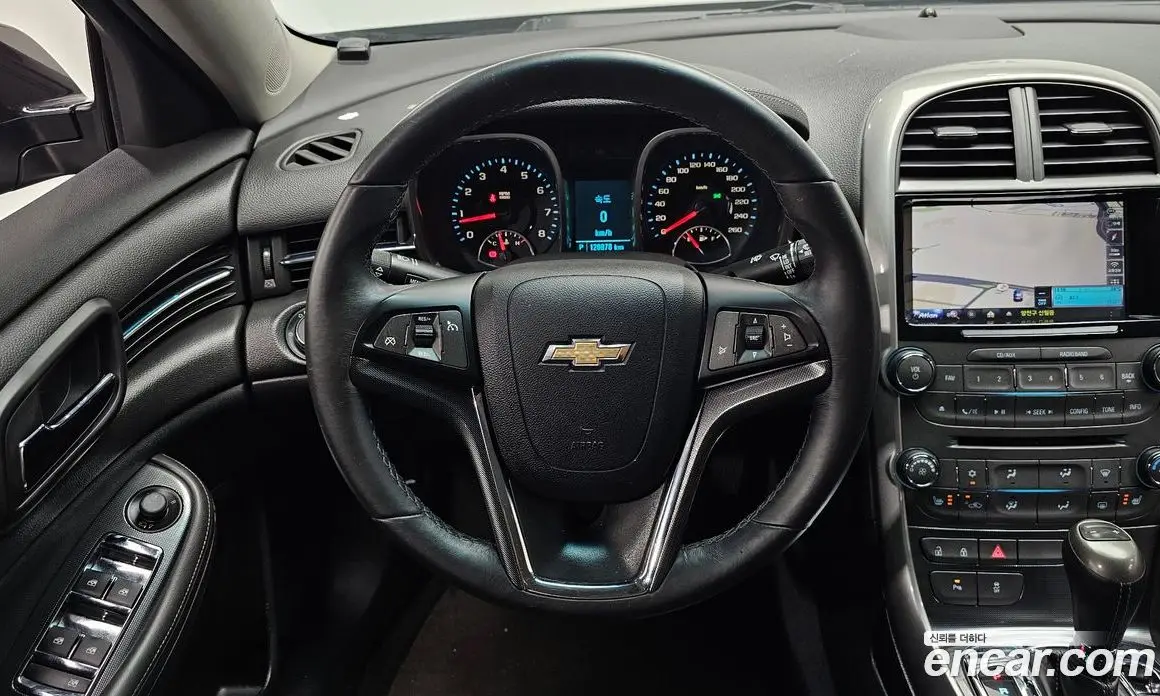 Chevrolet Malibu 2015 2.0 автомат (гидро), фото 13 Chevrolet Malibu 2015 2.0 автомат (гидро), фото 13