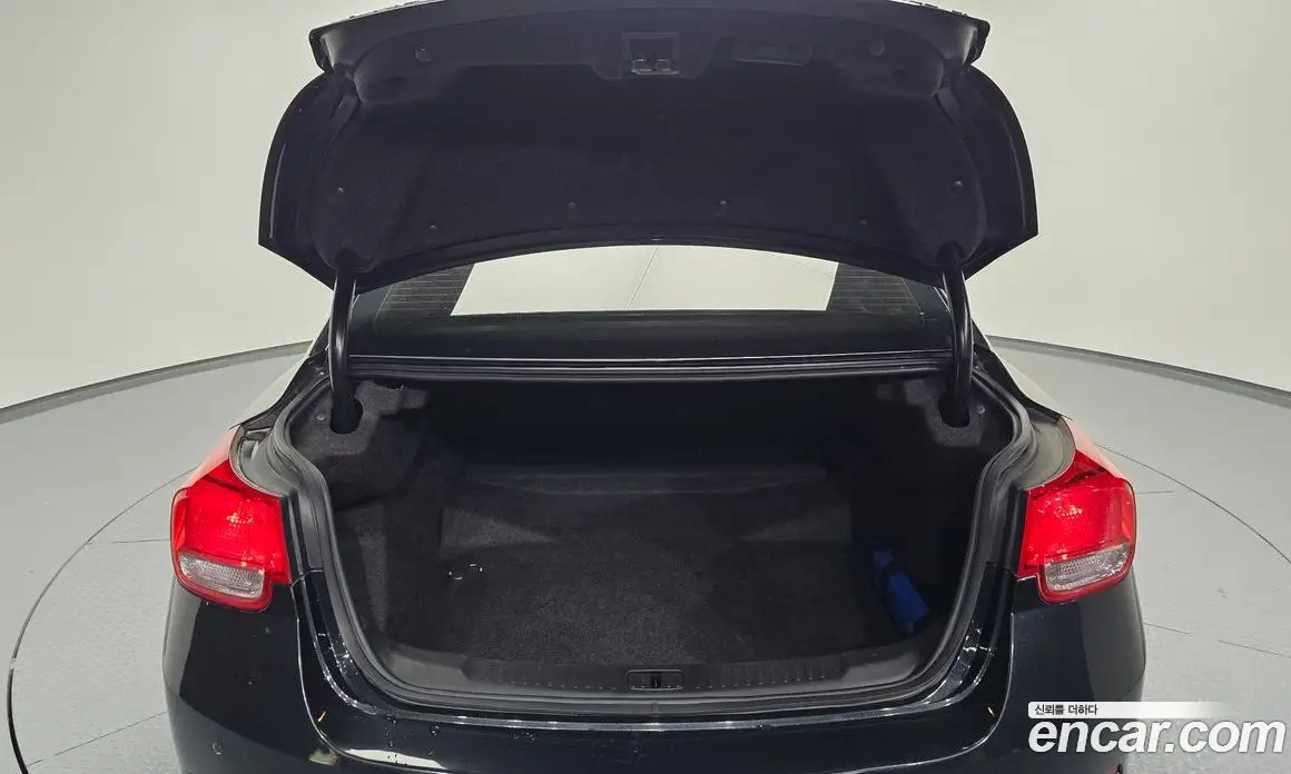 Chevrolet Malibu 2015 2.0 автомат (гидро), фото 20 Chevrolet Malibu 2015 2.0 автомат (гидро), фото 20