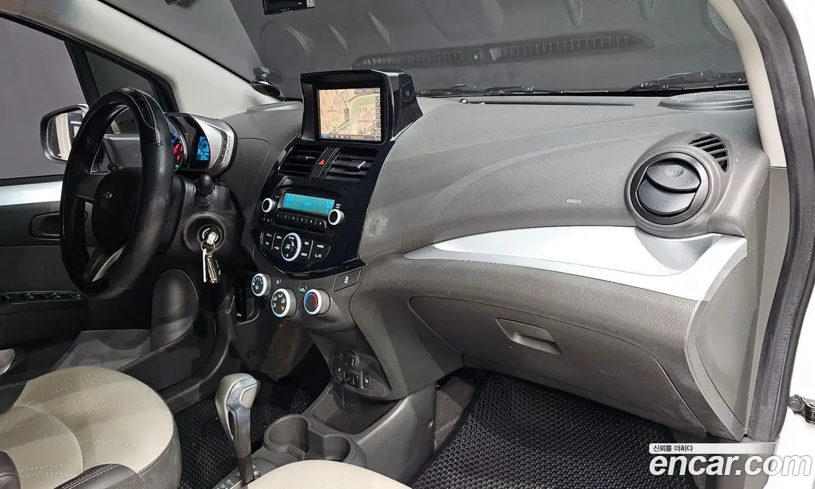 Chevrolet Spark 2014 1.0 автомат (гидро), фото 29 Chevrolet Spark 2014 1.0 автомат (гидро), фото 29