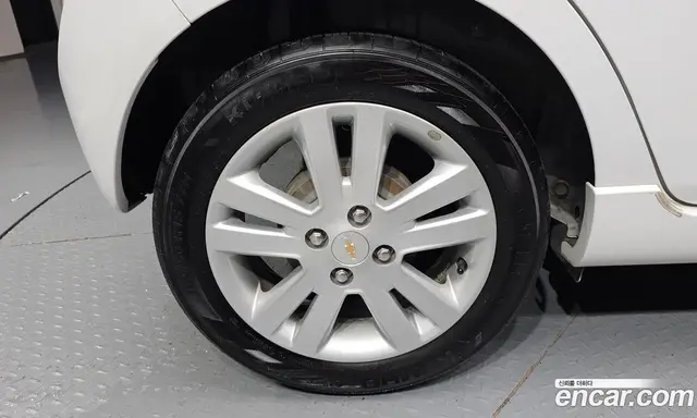 Chevrolet Spark 2014 1.0 автомат (гидро), миниатюра 5 Chevrolet Spark 2014 1.0 автомат (гидро), миниатюра 5