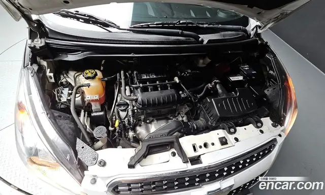 Chevrolet Spark 2014 1.0 автомат (гидро), миниатюра 6 Chevrolet Spark 2014 1.0 автомат (гидро), миниатюра 6