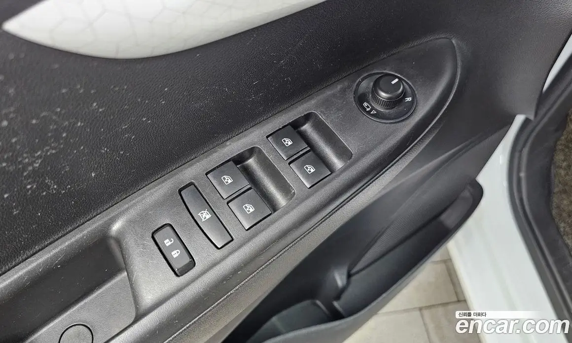 Chevrolet Spark 2016 1.0 автомат (гидро), фото 27 Chevrolet Spark 2016 1.0 автомат (гидро), фото 27