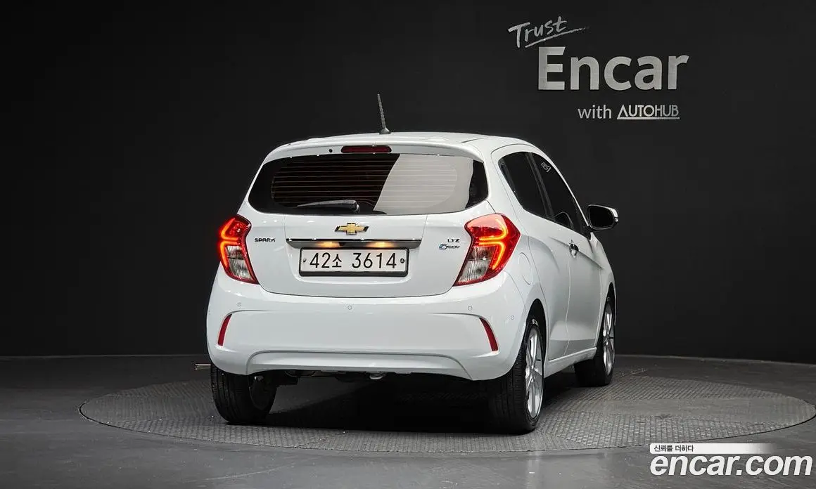 Chevrolet Spark 2016 1.0 автомат (гидро), фото 4 Chevrolet Spark 2016 1.0 автомат (гидро), фото 4