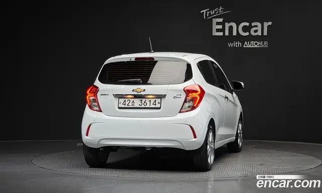 Chevrolet Spark 2016 1.0 автомат (гидро), миниатюра 4 Chevrolet Spark 2016 1.0 автомат (гидро), миниатюра 4