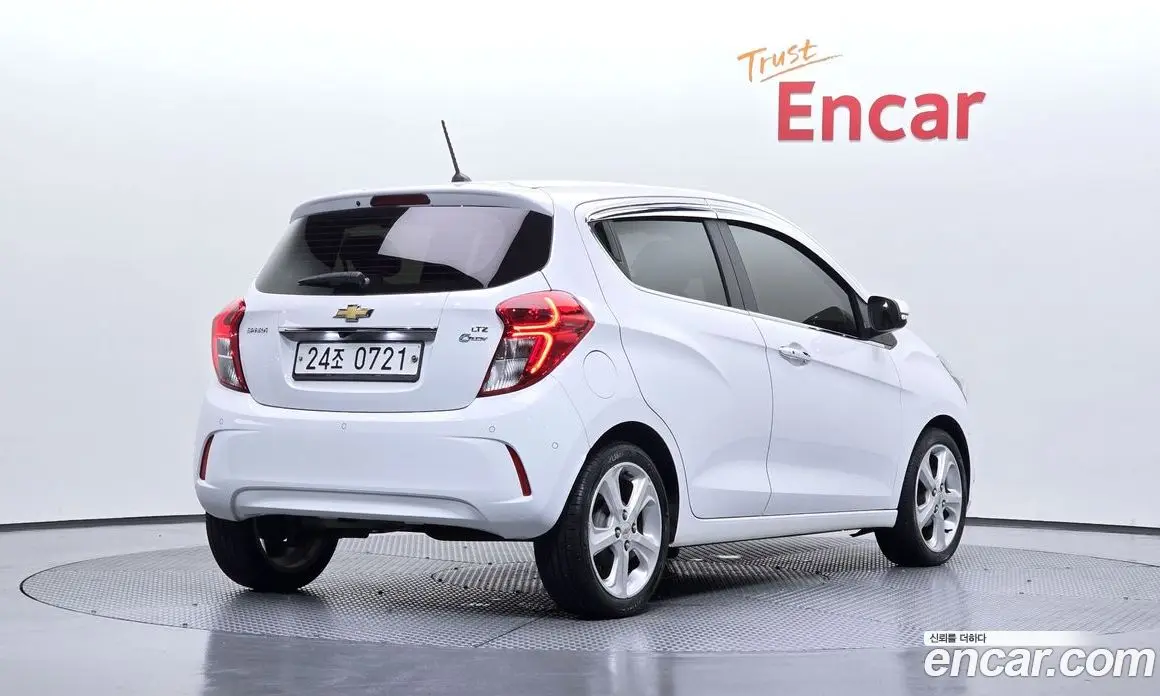 Chevrolet Spark 2016 1.0 автомат (гидро), фото 2 Chevrolet Spark 2016 1.0 автомат (гидро), фото 2