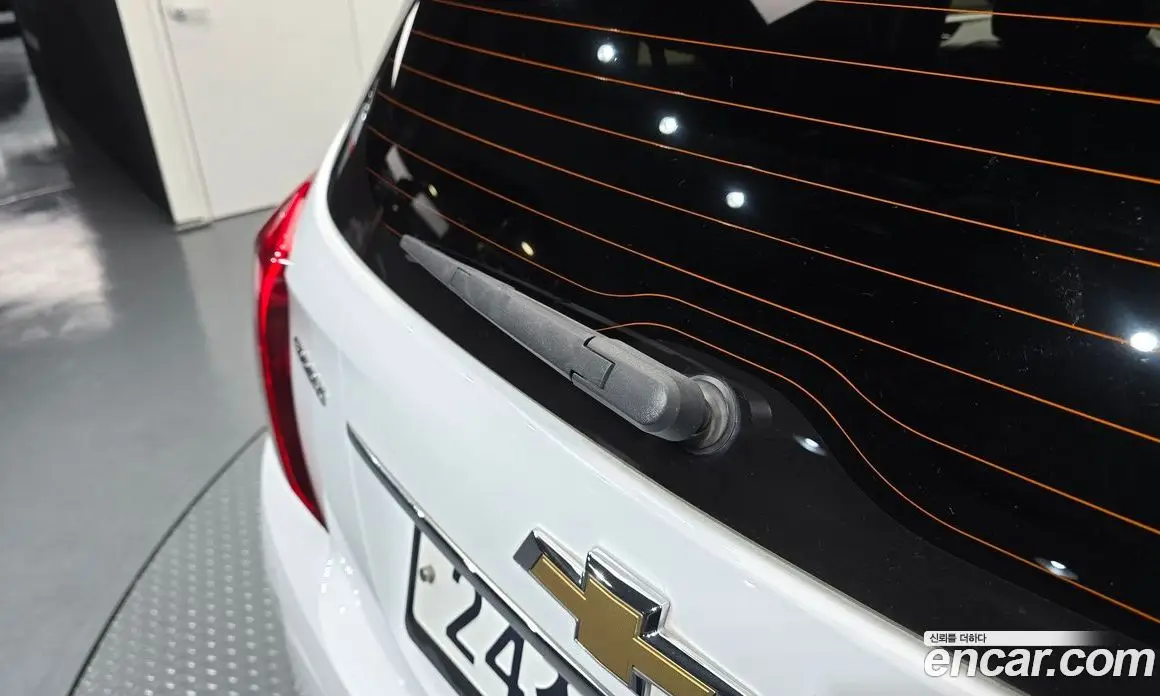 Chevrolet Spark 2016 1.0 автомат (гидро), фото 30 Chevrolet Spark 2016 1.0 автомат (гидро), фото 30