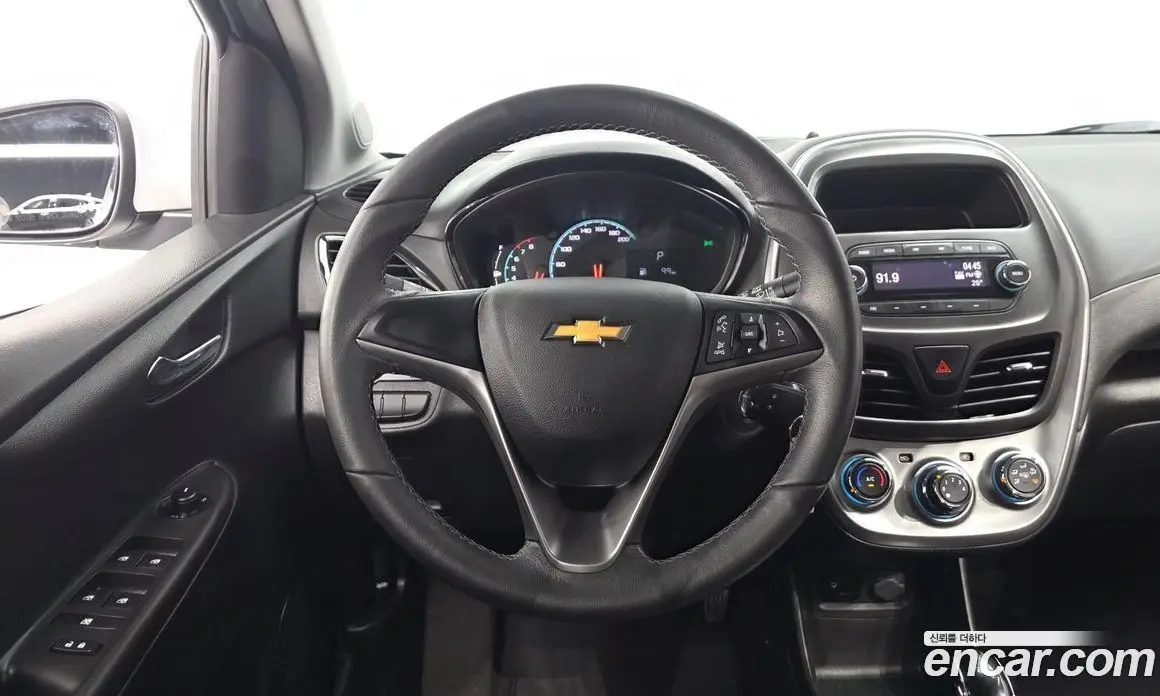 Chevrolet Spark 2017 1.0 автомат (гидро), фото 17 Chevrolet Spark 2017 1.0 автомат (гидро), фото 17