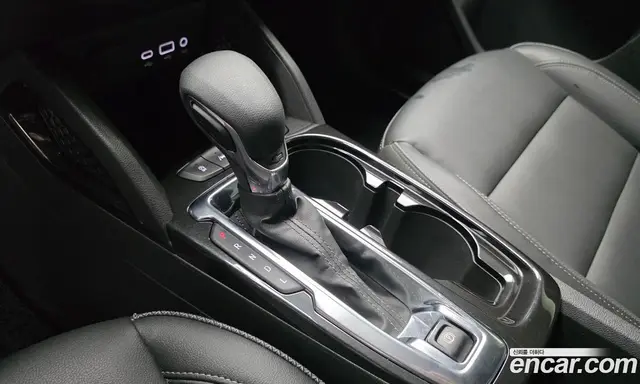 Chevrolet TrailBlazer 2022 1.3 автомат (гидро), миниатюра 12