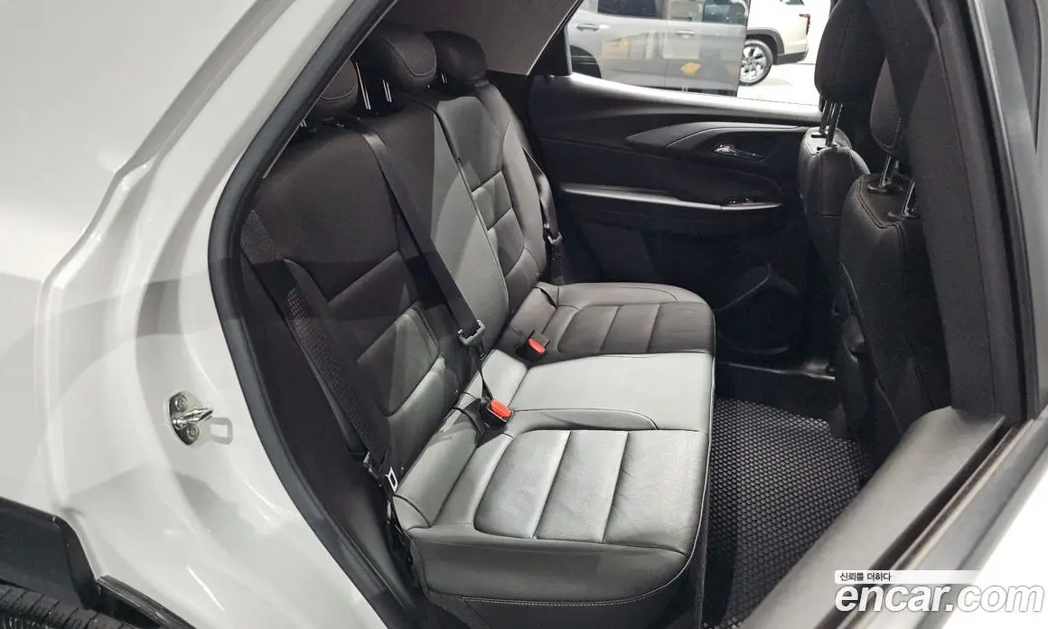 Chevrolet TrailBlazer 2022 1.3 автомат (гидро), фото 17 Chevrolet TrailBlazer 2022 1.3 автомат (гидро), фото 17