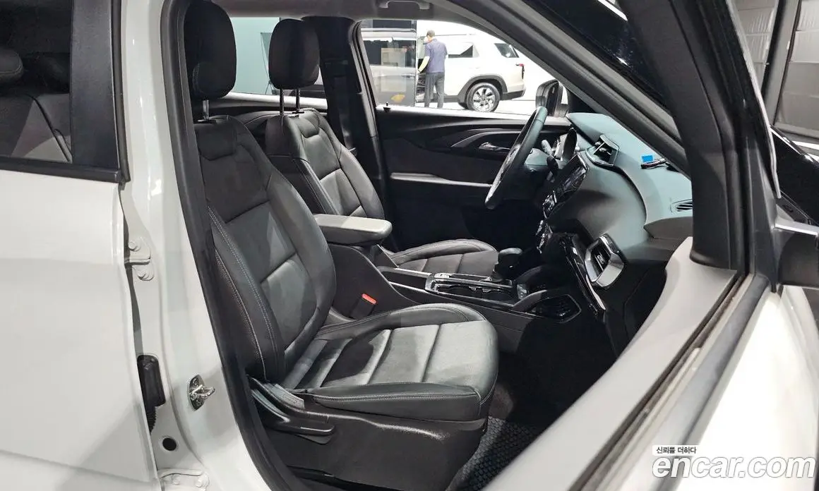 Chevrolet TrailBlazer 2022 1.3 автомат (гидро), фото 18 Chevrolet TrailBlazer 2022 1.3 автомат (гидро), фото 18