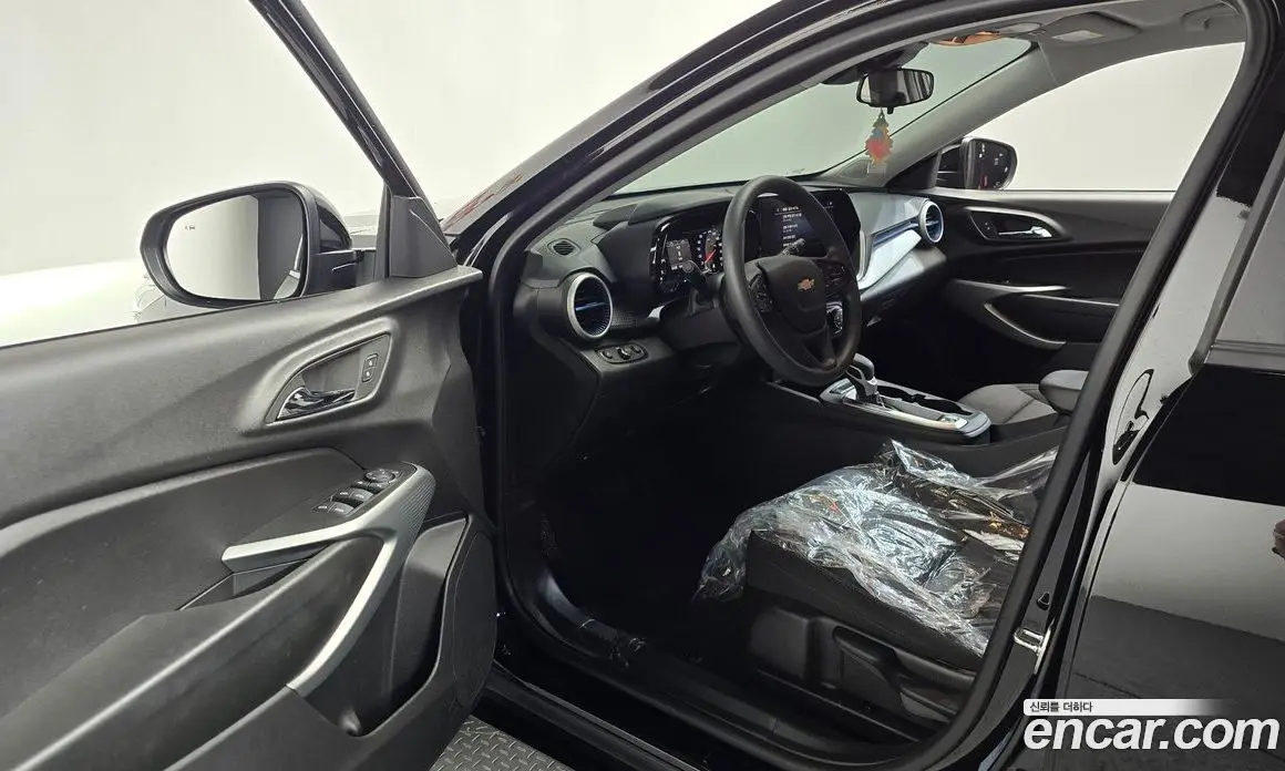 Chevrolet Trax 2025 1.2 автомат (гидро), фото 10 Chevrolet Trax 2025 1.2 автомат (гидро), фото 10