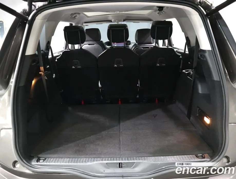 Citroen C4 Picasso 2018 1.6 автомат (гидро), фото 18 Citroen C4 Picasso 2018 1.6 автомат (гидро), фото 18