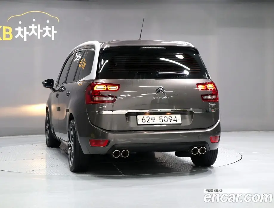 Citroen C4 Picasso 2018 1.6 автомат (гидро), фото 4 Citroen C4 Picasso 2018 1.6 автомат (гидро), фото 4