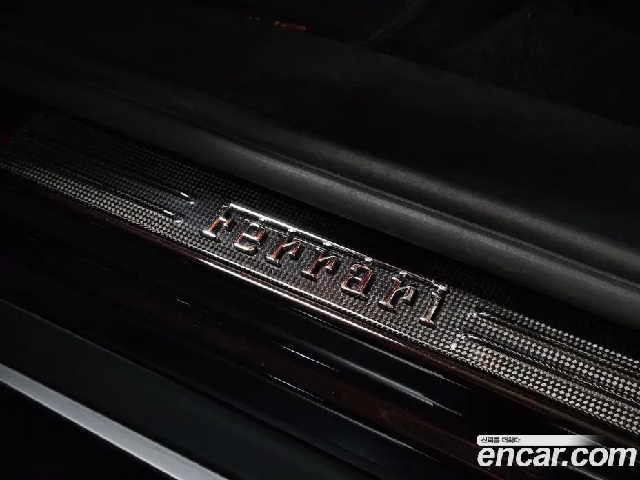 Ferrari Purosangue 2025 6.5 автомат (гидро), фото 16 Ferrari Purosangue 2025 6.5 автомат (гидро), фото 16