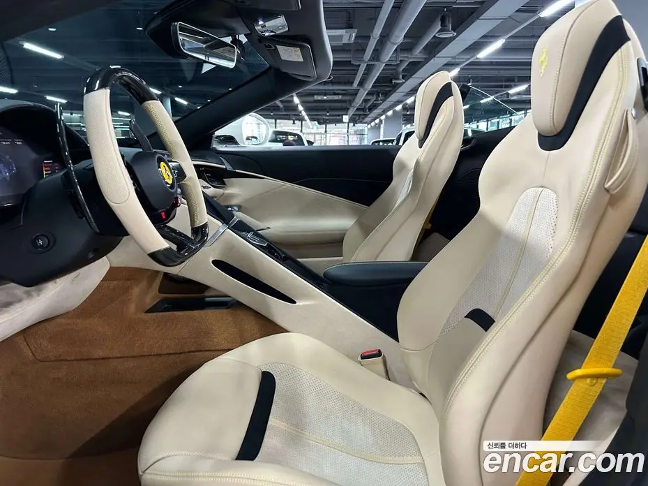 Ferrari Roma 2024 3.9 автомат (гидро), фото 6 Ferrari Roma 2024 3.9 автомат (гидро), фото 6