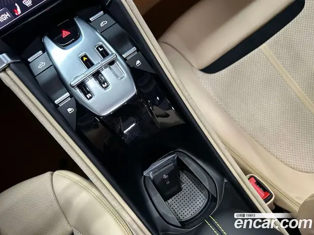 Ferrari Roma 2024 3.9 автомат (гидро), миниатюра 9 Ferrari Roma 2024 3.9 автомат (гидро), миниатюра 9