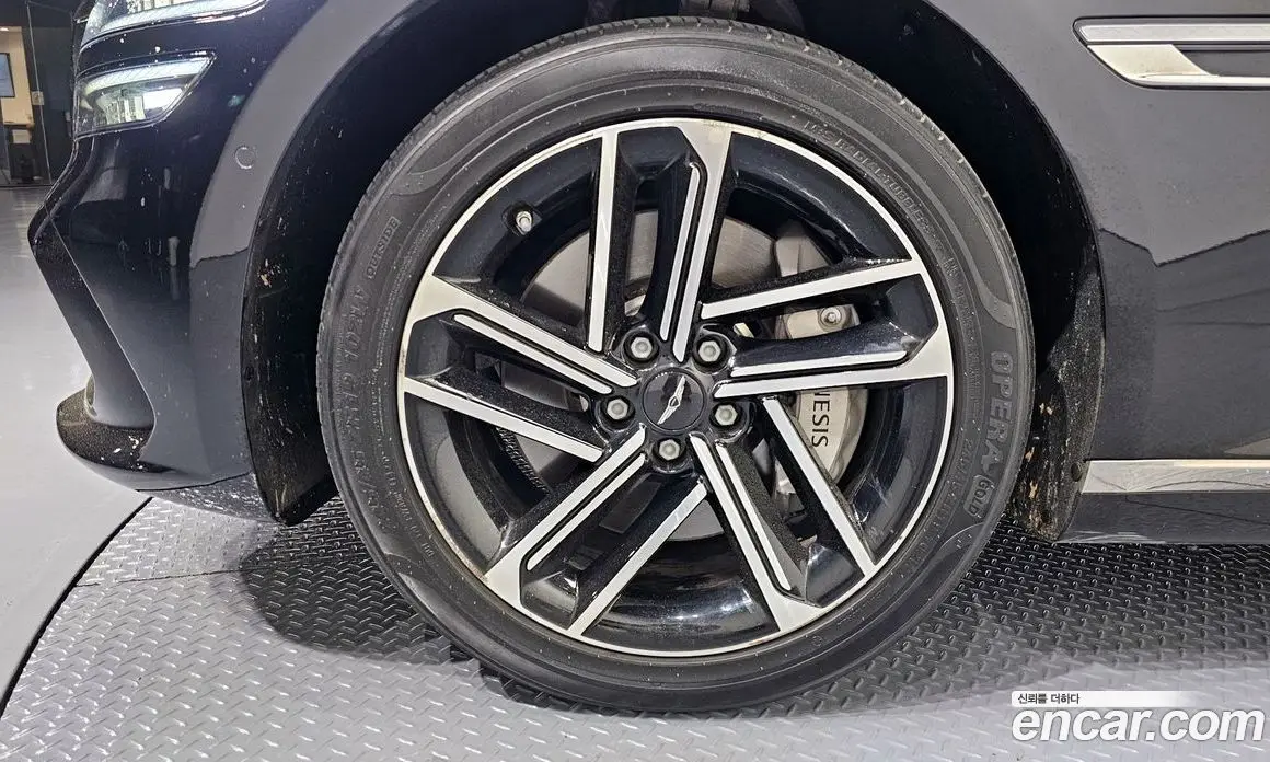 Genesis G80 2024 3.5 автомат (гидро), фото 5 Genesis G80 2024 3.5 автомат (гидро), фото 5