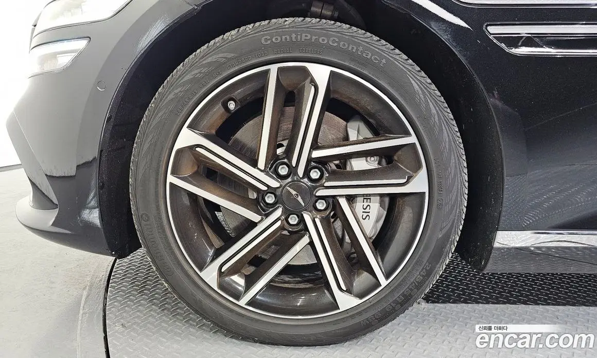 Genesis G80 2025 2.5 автомат (гидро), фото 5