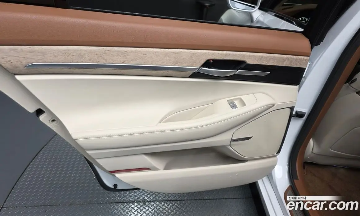 Genesis G90 2021 3.8 автомат (гидро), фото 15 Genesis G90 2021 3.8 автомат (гидро), фото 15