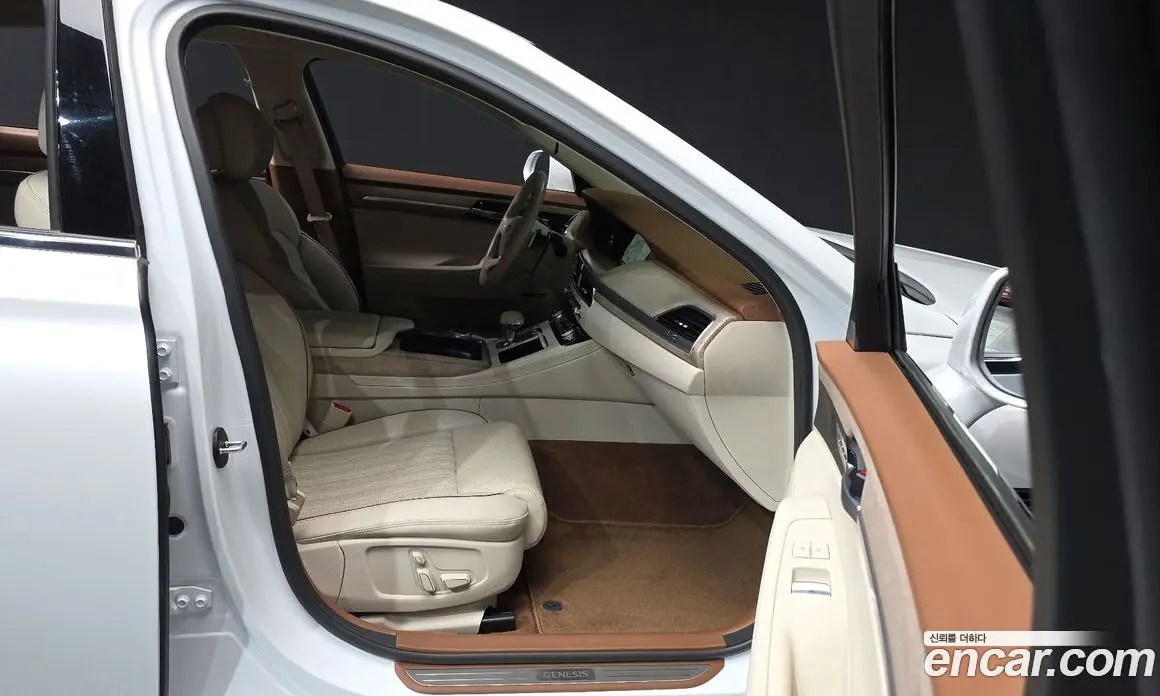 Genesis G90 2021 3.8 автомат (гидро), фото 17 Genesis G90 2021 3.8 автомат (гидро), фото 17