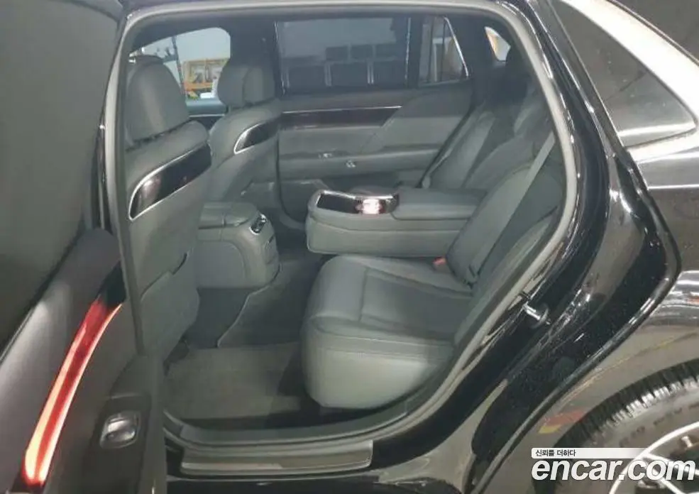 Genesis G90 2023 3.5 автомат (гидро), фото 6 Genesis G90 2023 3.5 автомат (гидро), фото 6