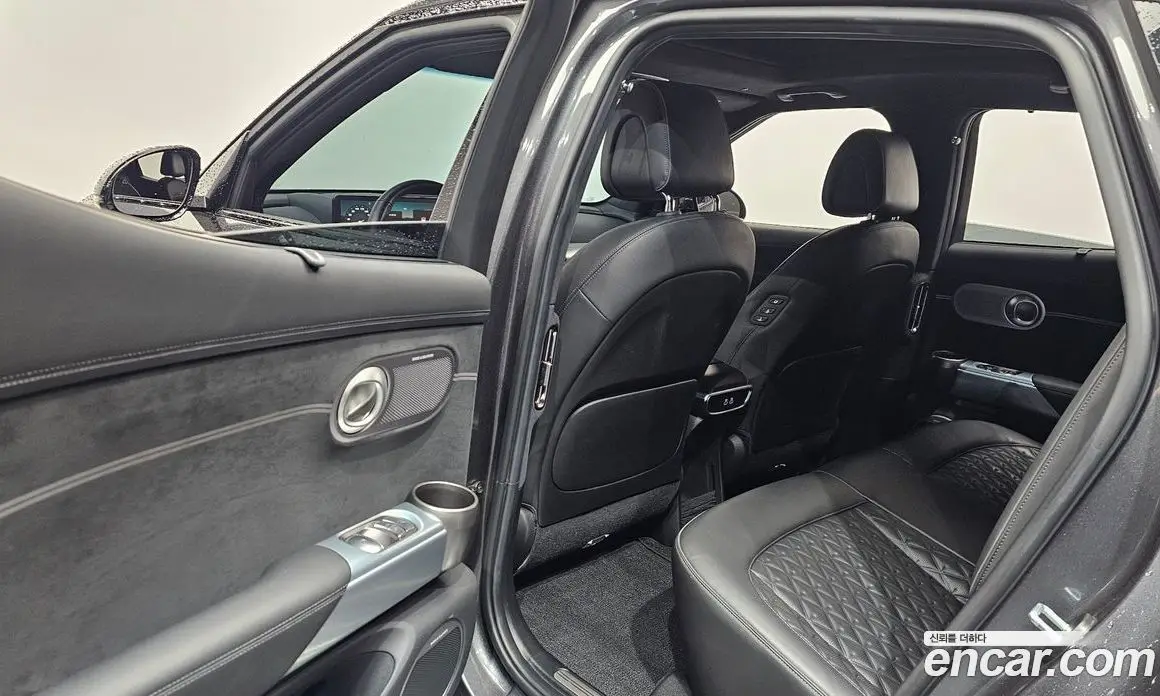 Genesis GV60 2022 0.1 автомат (гидро), фото 30 Genesis GV60 2022 0.1 автомат (гидро), фото 30