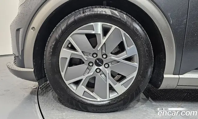 Genesis GV60 2022 0.1 автомат (гидро), миниатюра 4 Genesis GV60 2022 0.1 автомат (гидро), миниатюра 4