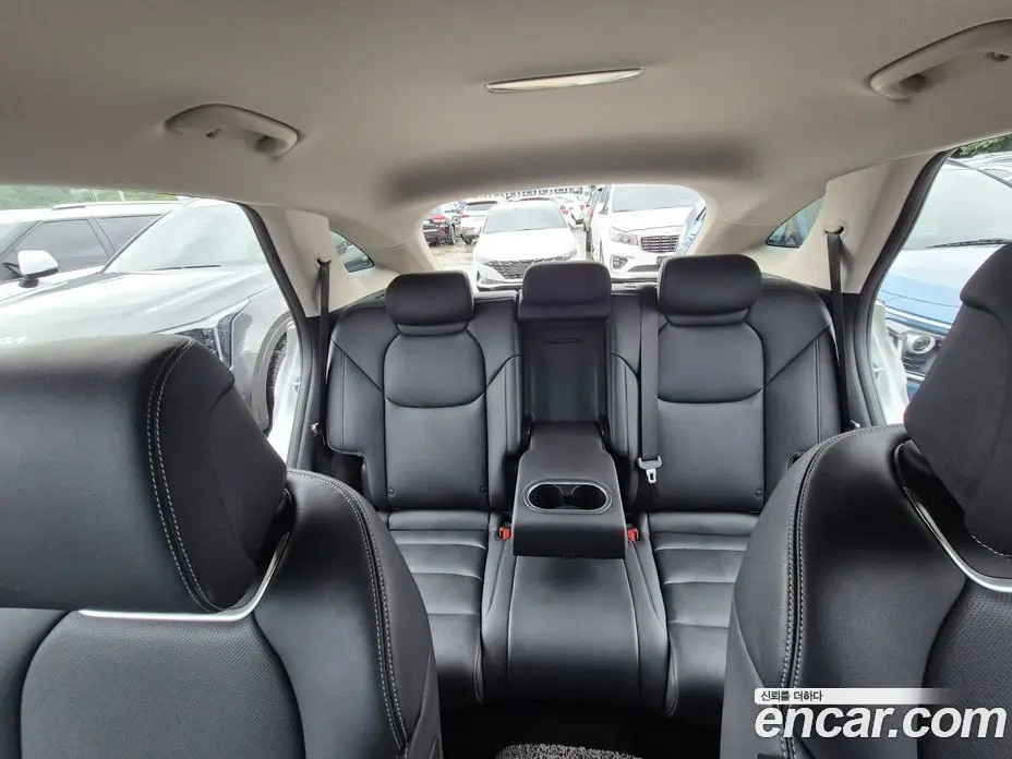 Genesis GV70 2022 2.5 автомат (гидро), фото 8 Genesis GV70 2022 2.5 автомат (гидро), фото 8