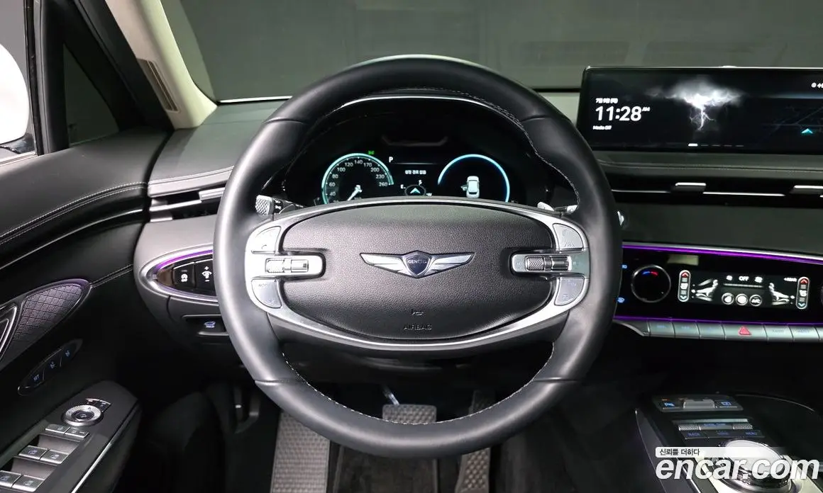 Genesis GV70 2022 2.5 автомат (гидро), фото 19 Genesis GV70 2022 2.5 автомат (гидро), фото 19