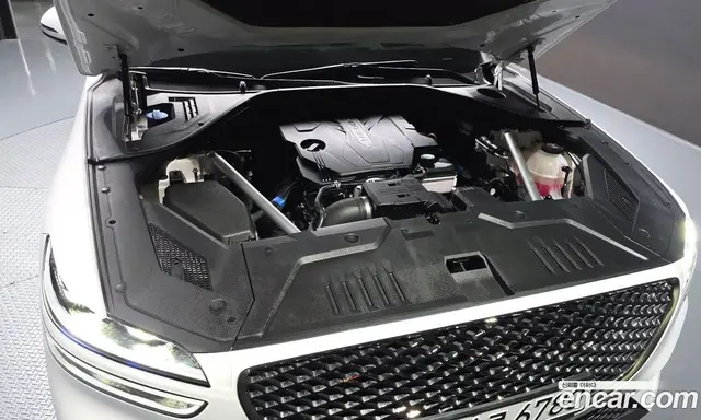 Genesis GV70 2022 2.5 автомат (гидро), миниатюра 6 Genesis GV70 2022 2.5 автомат (гидро), миниатюра 6