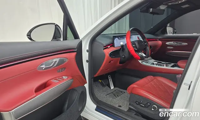 Genesis GV70 2024 2.5 автомат (гидро), миниатюра 12