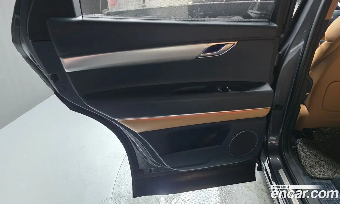 Genesis GV80 2020 3.0 автомат (гидро), фото 15 Genesis GV80 2020 3.0 автомат (гидро), фото 15