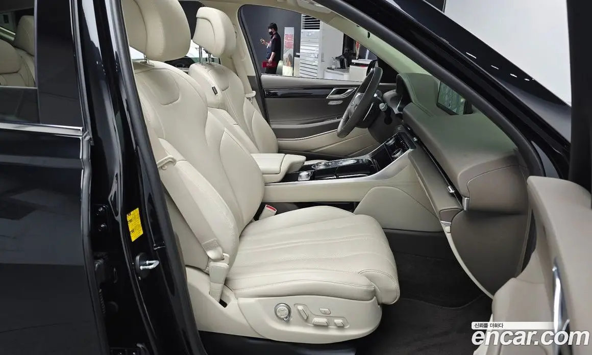 Genesis GV80 2022 2.5 автомат (гидро), фото 16 Genesis GV80 2022 2.5 автомат (гидро), фото 16