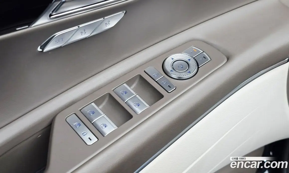 Genesis GV80 2022 2.5 автомат (гидро), фото 30 Genesis GV80 2022 2.5 автомат (гидро), фото 30