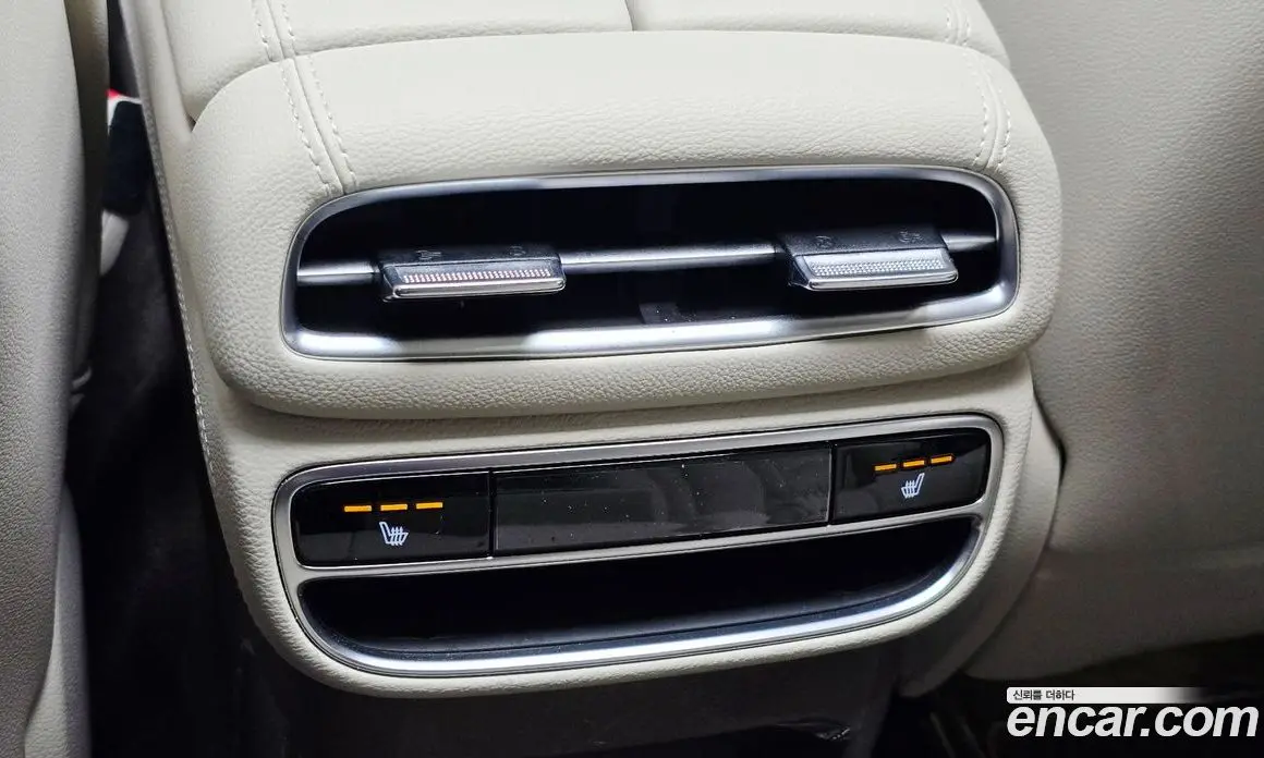 Genesis GV80 2022 2.5 автомат (гидро), фото 33 Genesis GV80 2022 2.5 автомат (гидро), фото 33