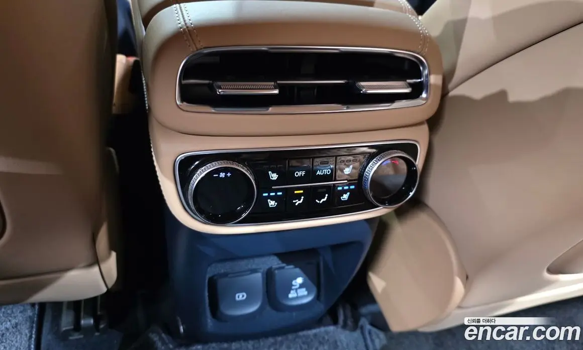 Genesis GV80 2023 3.5 автомат (гидро), фото 18 Genesis GV80 2023 3.5 автомат (гидро), фото 18