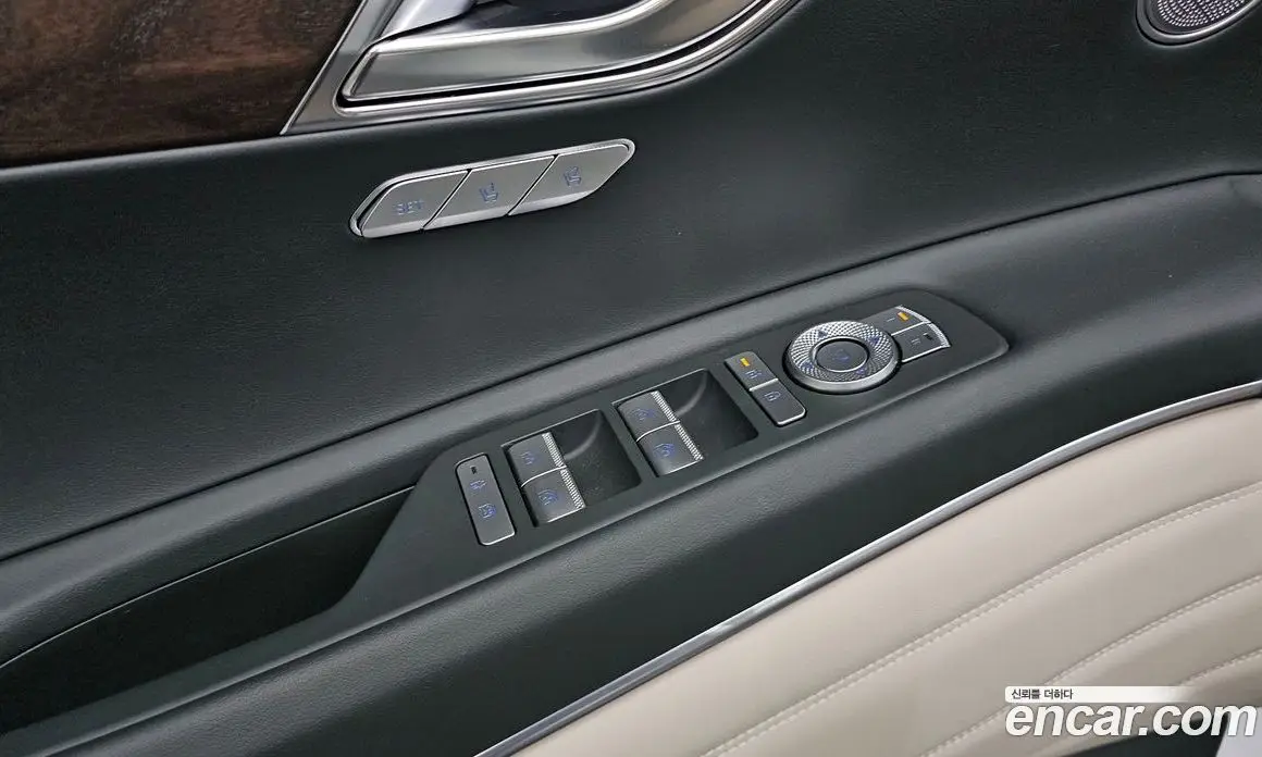 Genesis GV80 2024 2.5 автомат (гидро), фото 16 Genesis GV80 2024 2.5 автомат (гидро), фото 16
