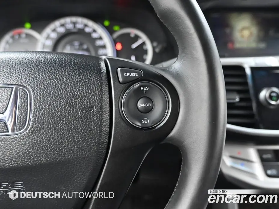 Honda Accord 2014 2.5 автомат (гидро), фото 16 Honda Accord 2014 2.5 автомат (гидро), фото 16