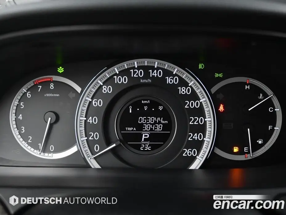 Honda Accord 2014 2.5 автомат (гидро), фото 8 Honda Accord 2014 2.5 автомат (гидро), фото 8