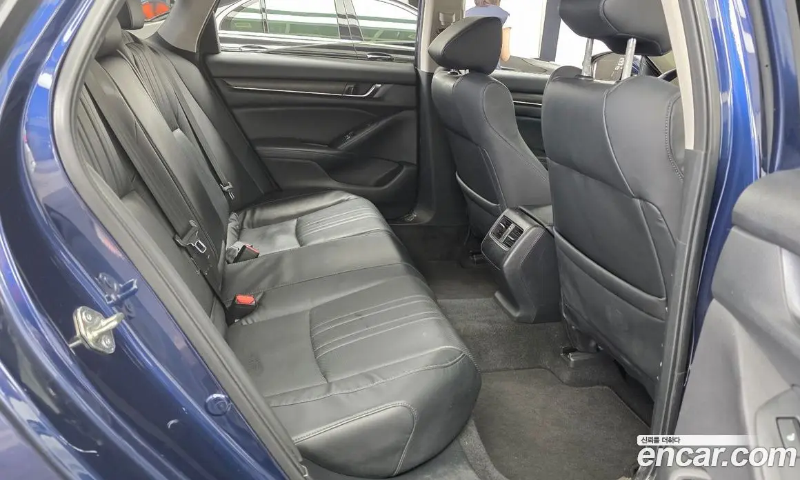Honda Accord 2018 2.0 автомат (гидро), фото 17 Honda Accord 2018 2.0 автомат (гидро), фото 17