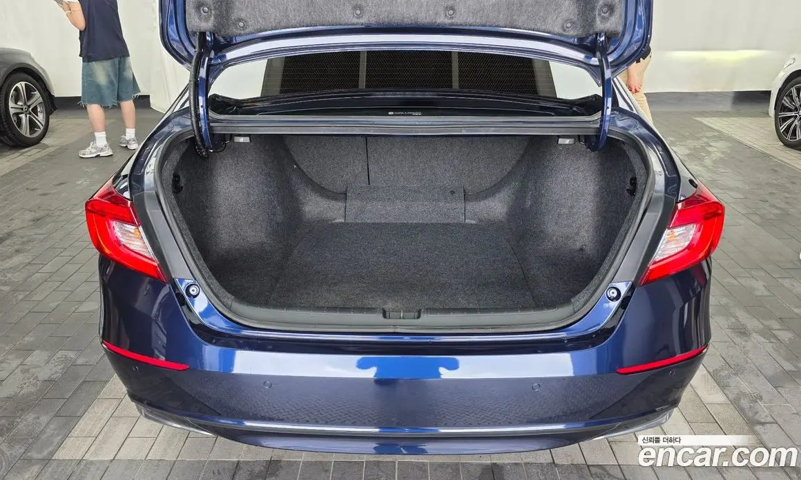 Honda Accord 2018 2.0 автомат (гидро), фото 26 Honda Accord 2018 2.0 автомат (гидро), фото 26
