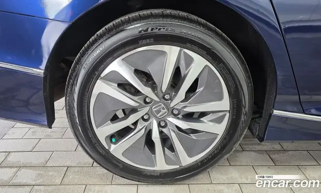 Honda Accord 2018 2.0 автомат (гидро), миниатюра 5 Honda Accord 2018 2.0 автомат (гидро), миниатюра 5