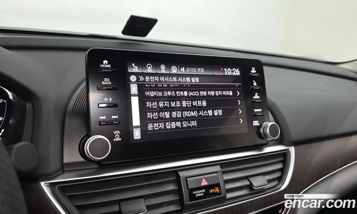 Honda Accord 2019 1.5 автомат (гидро), фото 15