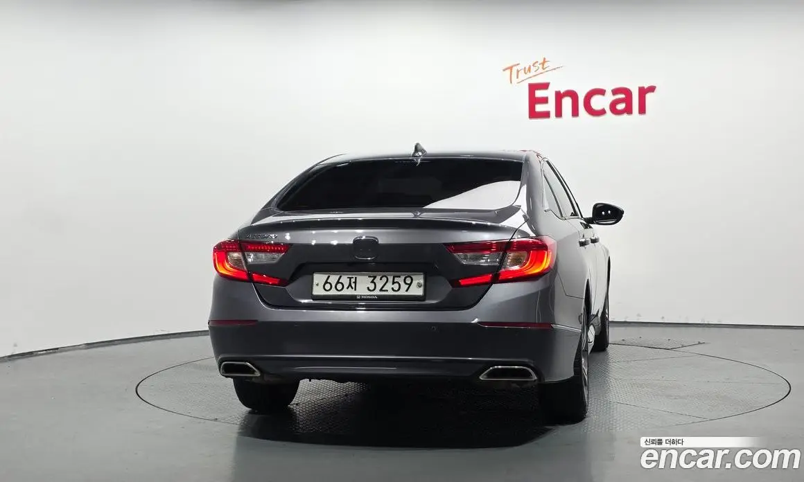 Honda Accord 2019 1.5 автомат (гидро), фото 4
