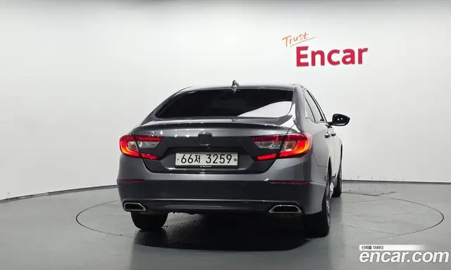 Honda Accord 2019 1.5 автомат (гидро), миниатюра 4