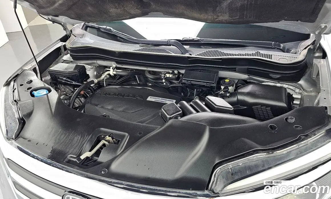 Honda Pilot 2016 3.5 автомат (гидро), фото 6 Honda Pilot 2016 3.5 автомат (гидро), фото 6